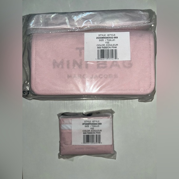 Marc Jacob’s Mini Crossbody Bag and Leather Card Case Set in Ribbon Pink 🎀 - Picture 2 of 8